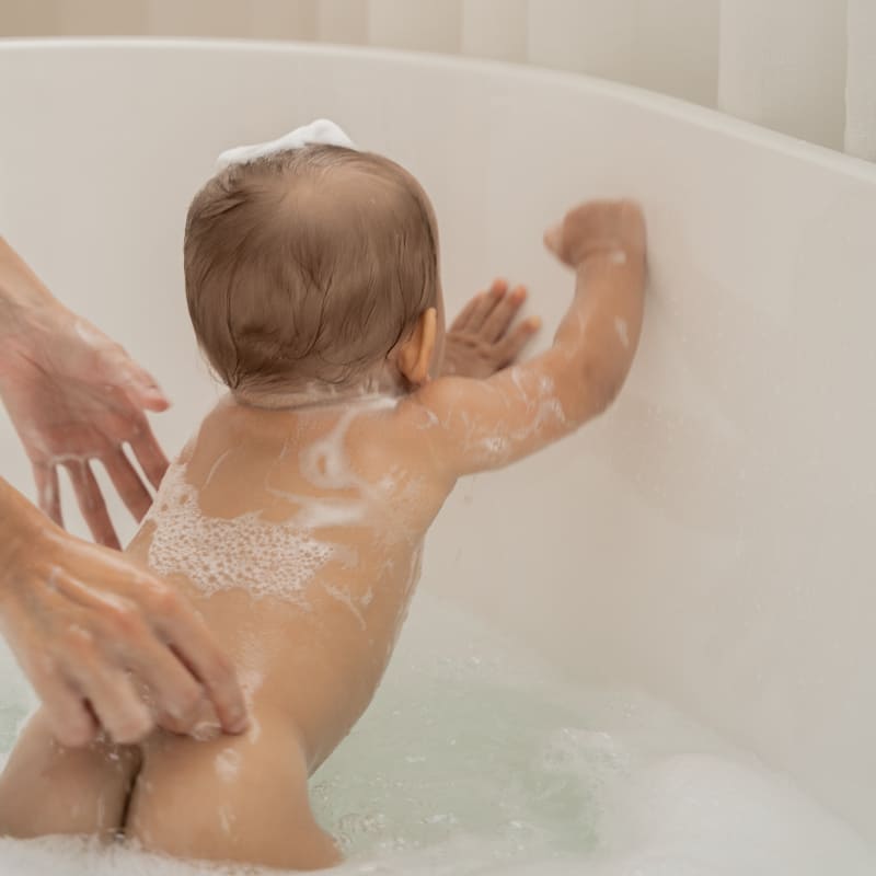 KÜSSEN葵森寶寶二合一洗浴慕斯 異位性皮膚炎 易敏肌寶寶適用的寶寶專用沐浴用品